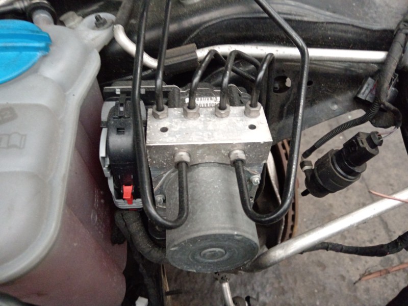 Recambio de abs para audi a4 ber. (b8) s line sportpaket / plus referencia OEM IAM 8K0614517GH 0265239348 