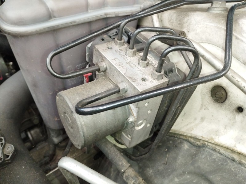 Recambio de abs para audi a4 b8 (8k2) 2.0 tdi referencia OEM IAM 8K0614517GF  0265239354