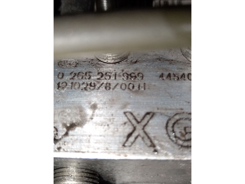 Recambio de abs para toyota avensis sedán (_t27_) 2.0 d-4d (adt270_) referencia OEM IAM 4454005120  0265251999