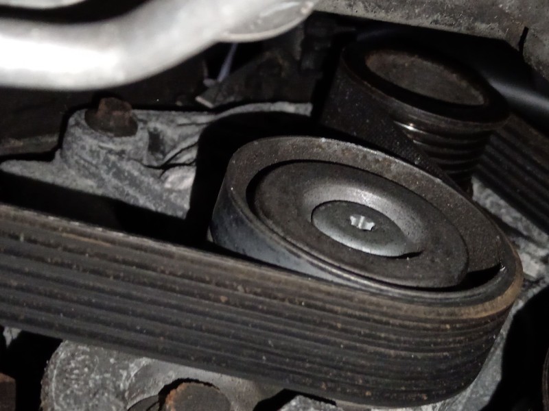 Recambio de alternador para renault grand scénic iii (jz0/1_) 1.9 dci referencia OEM IAM   