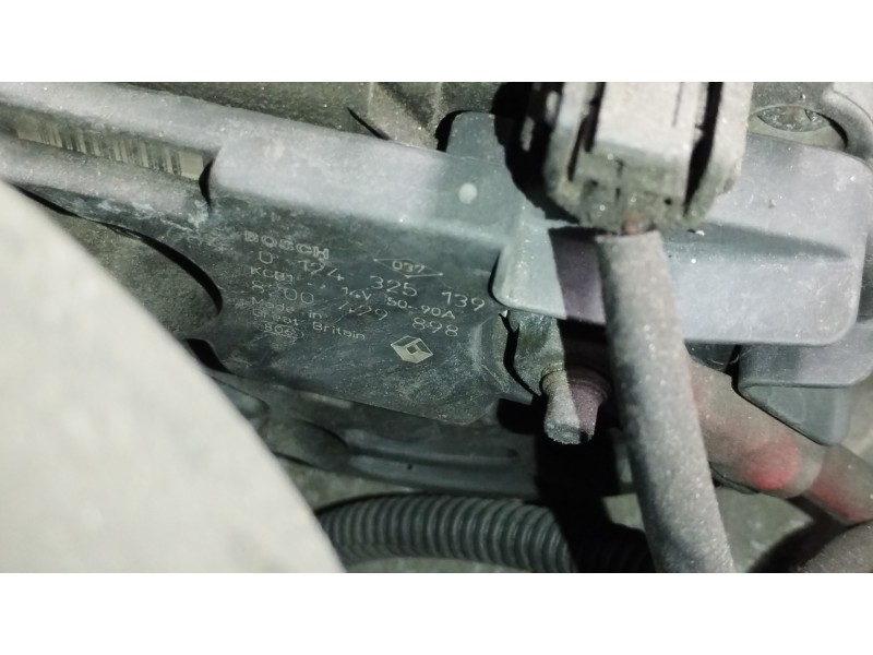 Recambio de alternador para renault clio iii exception referencia OEM IAM 8200429898  