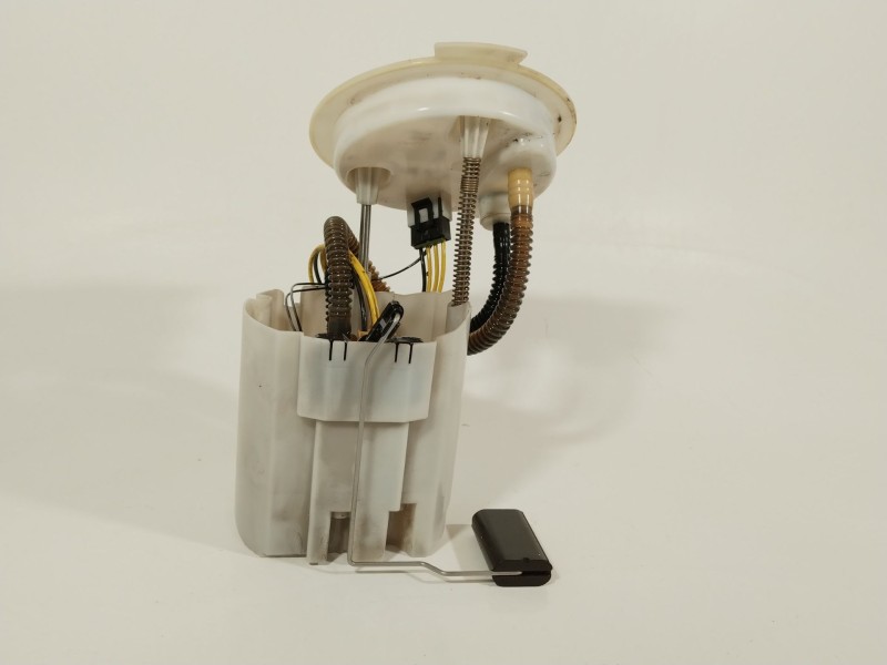 Recambio de bomba combustible para mini mini (f56) cooper d referencia OEM IAM 7300473  16117300473