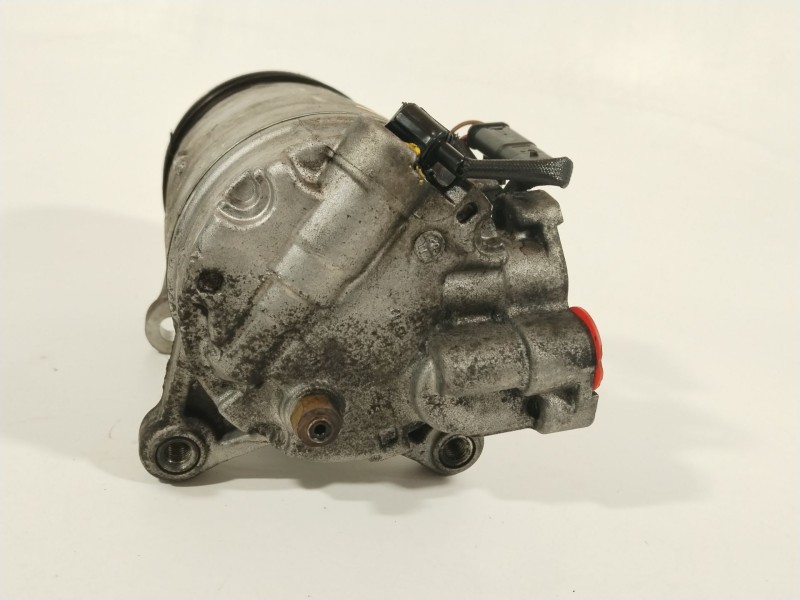 Recambio de compresor aire acondicionado para mini mini (f56) cooper d referencia OEM IAM 64529295050 21137510 1411140046