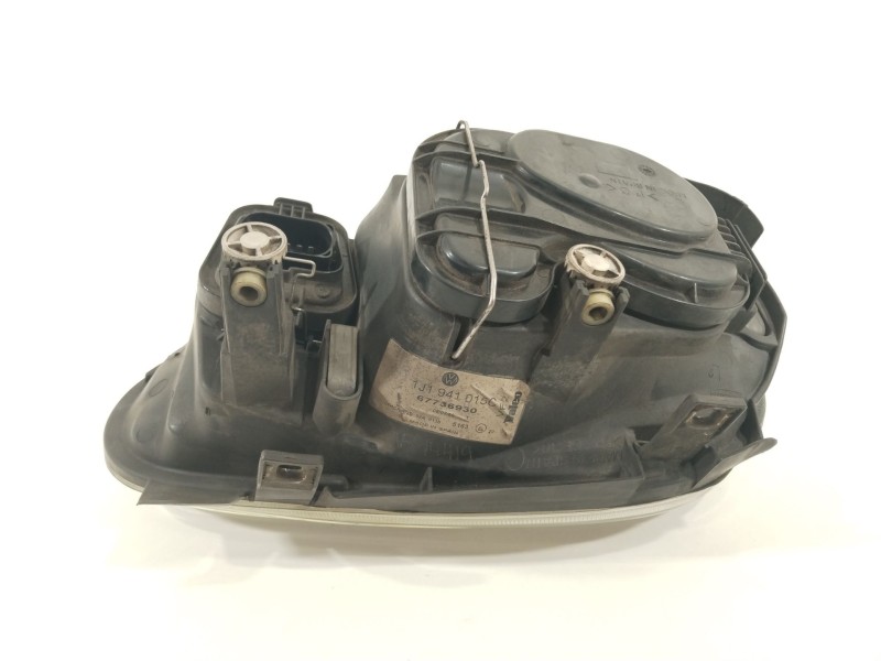 Recambio de faro izquierdo para volkswagen golf iv (1j1) 1.8 t referencia OEM IAM 1J1941015C  67736930