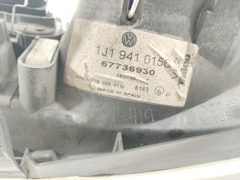 Recambio de faro izquierdo para volkswagen golf iv (1j1) 1.8 t referencia OEM IAM 1J1941015C  67736930