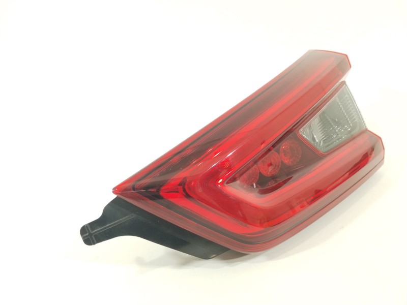 Recambio de piloto trasero derecho en porton para nissan qashqai (j11) acenta referencia OEM IAM 26550HV55A  26550HV05A