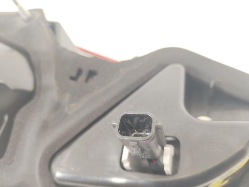 Recambio de piloto trasero derecho en porton para nissan qashqai (j11) acenta referencia OEM IAM 26550HV55A  26550HV05A