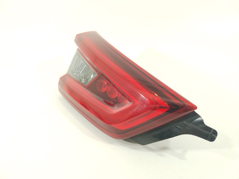 Recambio de piloto trasero izquierdo en porton para nissan qashqai (j11) acenta referencia OEM IAM 26555HV05A  26555HV55A