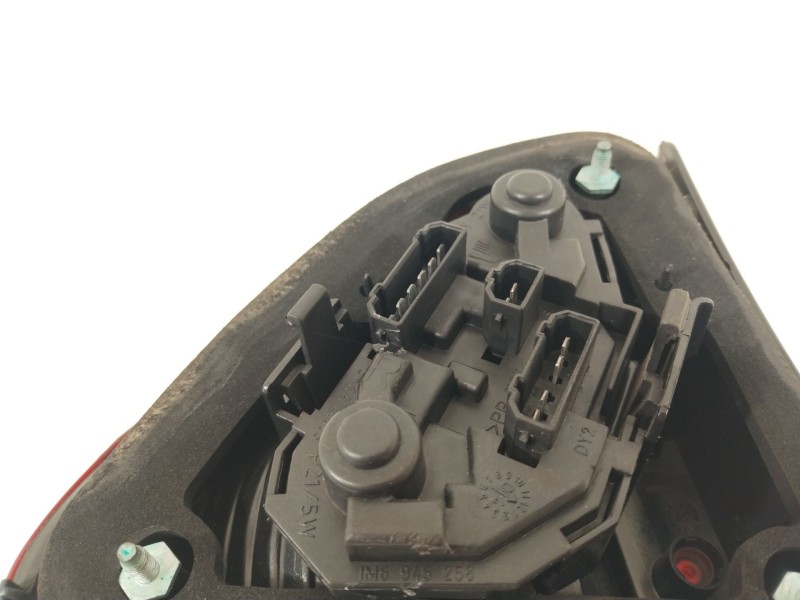 Recambio de piloto trasero derecho para seat leon (1m1) 1.9 tdi referencia OEM IAM 1M6945258  1M694511101C