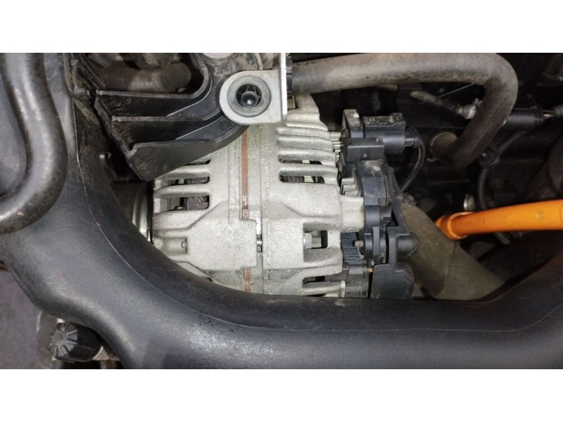 Recambio de alternador para seat ibiza iv sc (6j1, 6p5) 1.9 tdi referencia OEM IAM 038903023L  0124325001