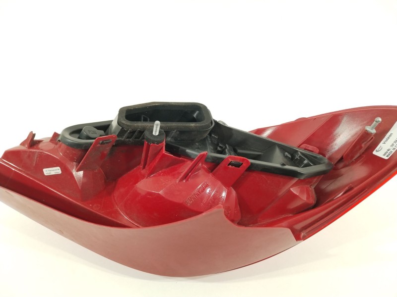 Recambio de piloto trasero derecho para peugeot 207 urban referencia OEM IAM 6351Y7  2VP35403802