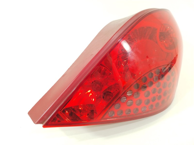 Recambio de piloto trasero derecho para peugeot 207 urban referencia OEM IAM 6351Y7  2VP35403802