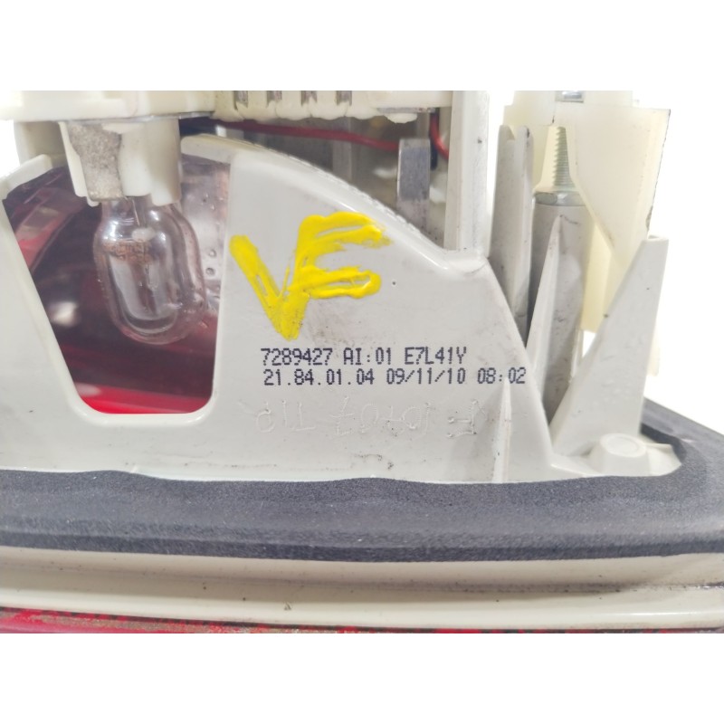 Recambio de piloto trasero izquierdo en porton para bmw serie 3 berlina (e90) 318d referencia OEM IAM 7289427  