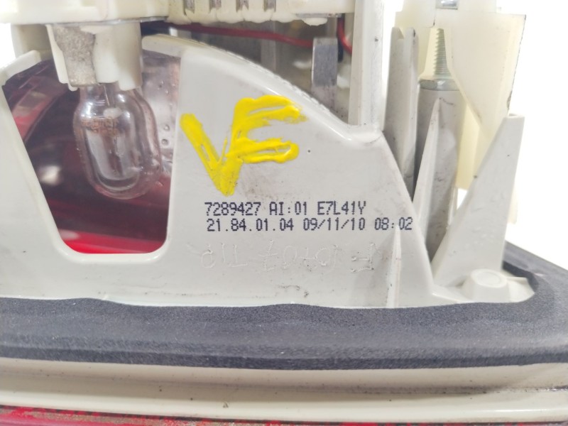 Recambio de piloto trasero izquierdo en porton para bmw serie 3 berlina (e90) 318d referencia OEM IAM 7289427  