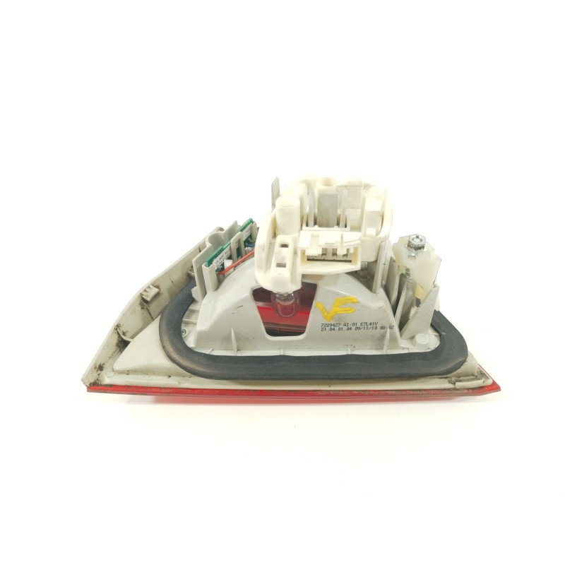 Recambio de piloto trasero izquierdo en porton para bmw serie 3 berlina (e90) 318d referencia OEM IAM 7289427  