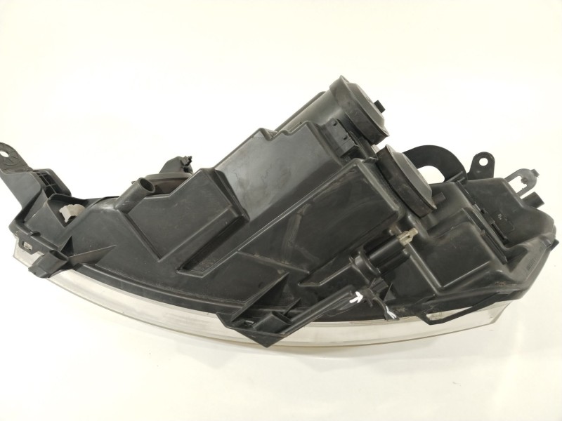 Recambio de faro derecho para fiat scudo autobús (270_, 272_) 2.0 d multijet referencia OEM IAM 1401367980  89902604