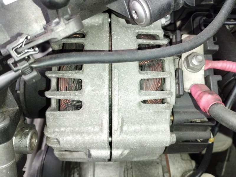 Recambio de alternador para bmw 3 (e90) 318 d referencia OEM IAM 8507624  