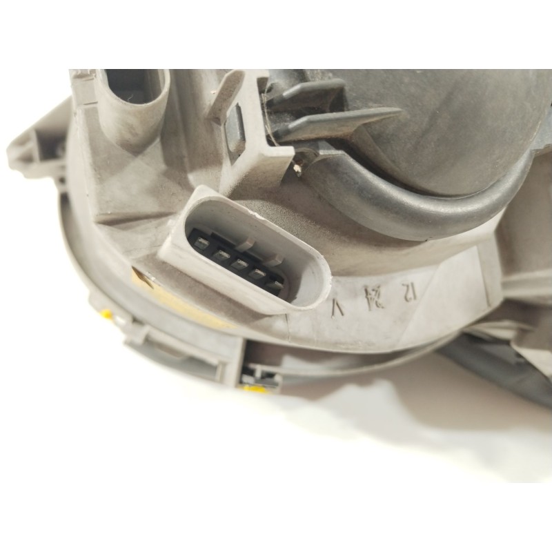 Recambio de faro izquierdo para mercedes-benz clase c (w203) c 220 cdi (203.006) referencia OEM IAM A2038200161  