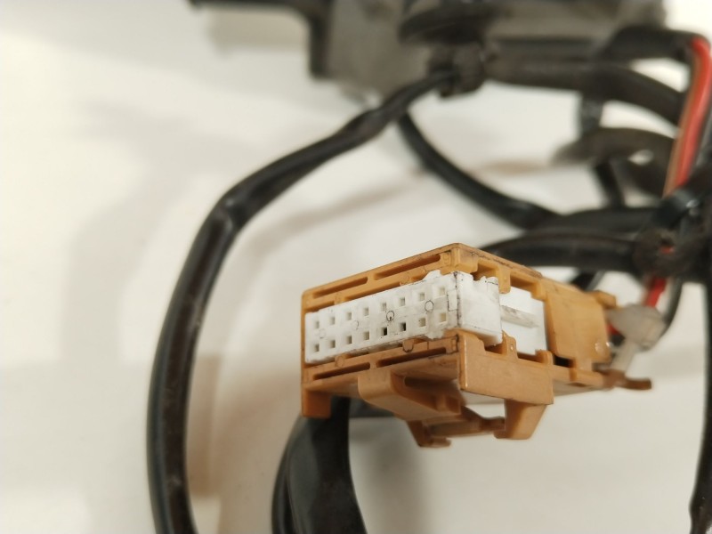 Recambio de retrovisor izquierdo para audi a4 avant (8e) 2.0 tdi referencia OEM IAM 8E1858499A  8E1858499A2ZZ