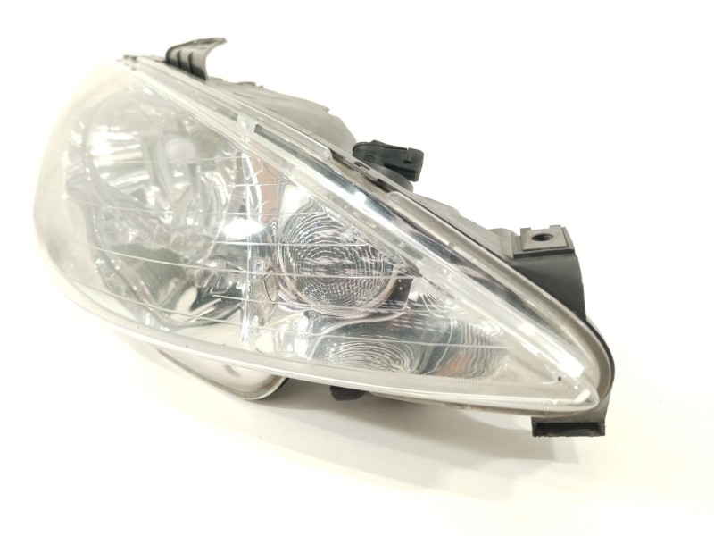 Recambio de faro derecho para peugeot 206 hatchback (2a/c) 2.0 hdi 90 referencia OEM IAM 89002772  087276