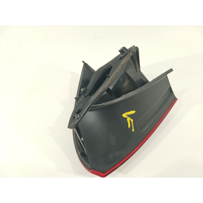 Recambio de piloto trasero izquierdo para citroën c5 ii (rc_) 2.0 hdi (rcrhrh) referencia OEM IAM 89032697  