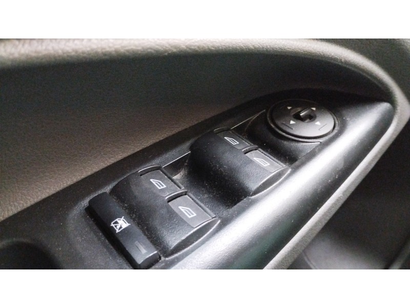 Recambio de mando elevalunas delantero izquierdo para ford tourneo connect trend referencia OEM IAM BM5T14A132AB  