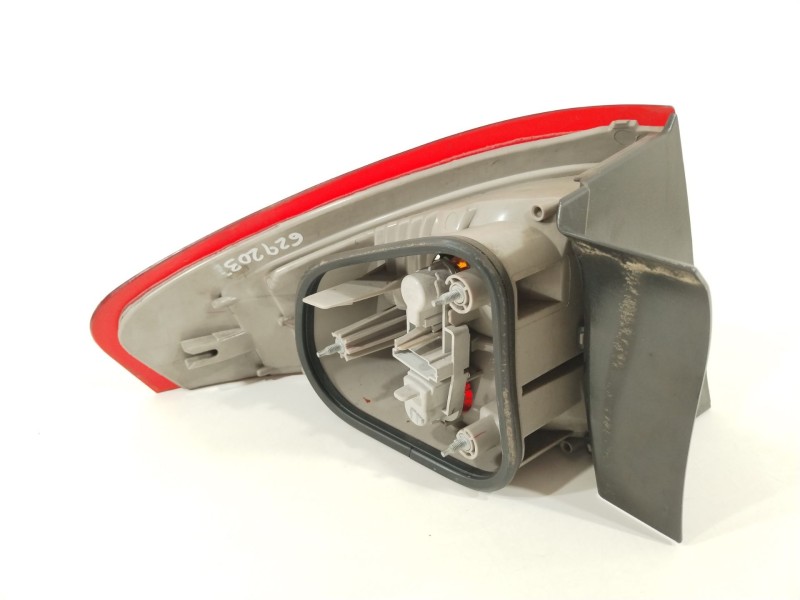 Recambio de piloto trasero derecho para ford mondeo ber. (ca2) trend referencia OEM IAM 084311973RF  1523730