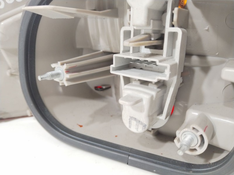 Recambio de piloto trasero derecho para ford mondeo ber. (ca2) trend referencia OEM IAM 084311973RF  1523730