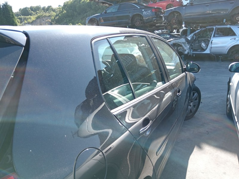 volkswagen golf v (1k1) del año 2005