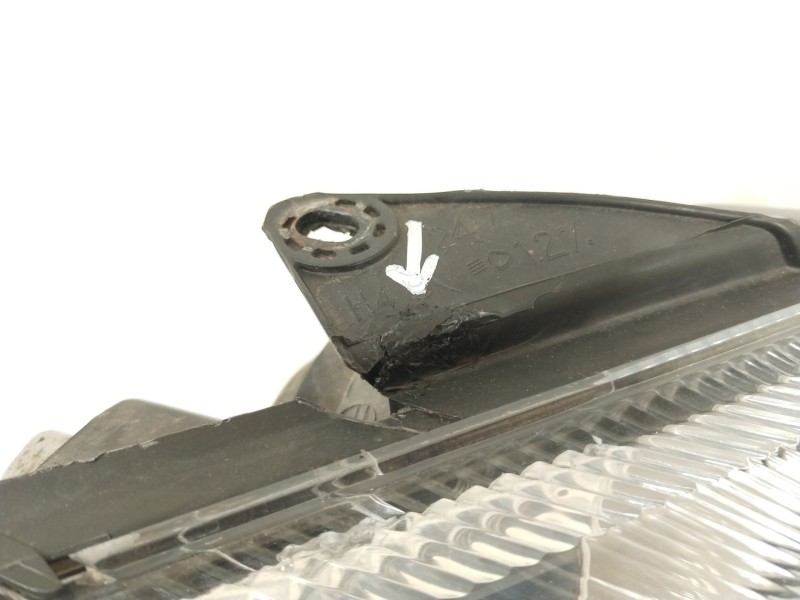 Recambio de faro derecho para peugeot 206 hatchback (2a/c) 1.4 i referencia OEM IAM 89002770  