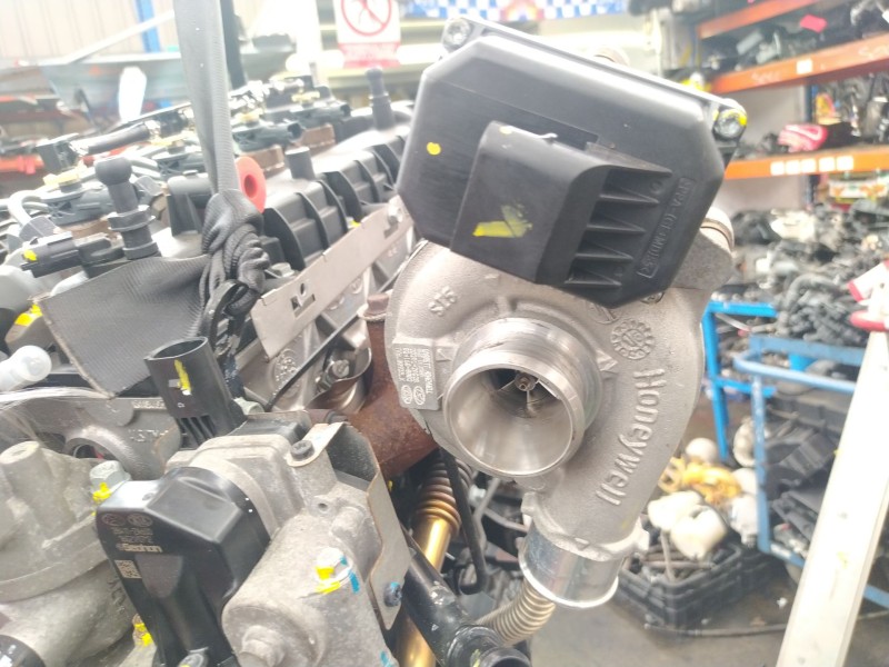 Recambio de turbocompresor para hyundai tucson essence bluedrive 2wd referencia OEM IAM 282012A820  8241680002