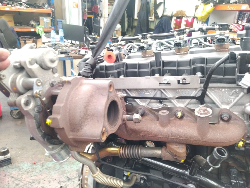 Recambio de turbocompresor para hyundai tucson essence bluedrive 2wd referencia OEM IAM 282012A820  8241680002