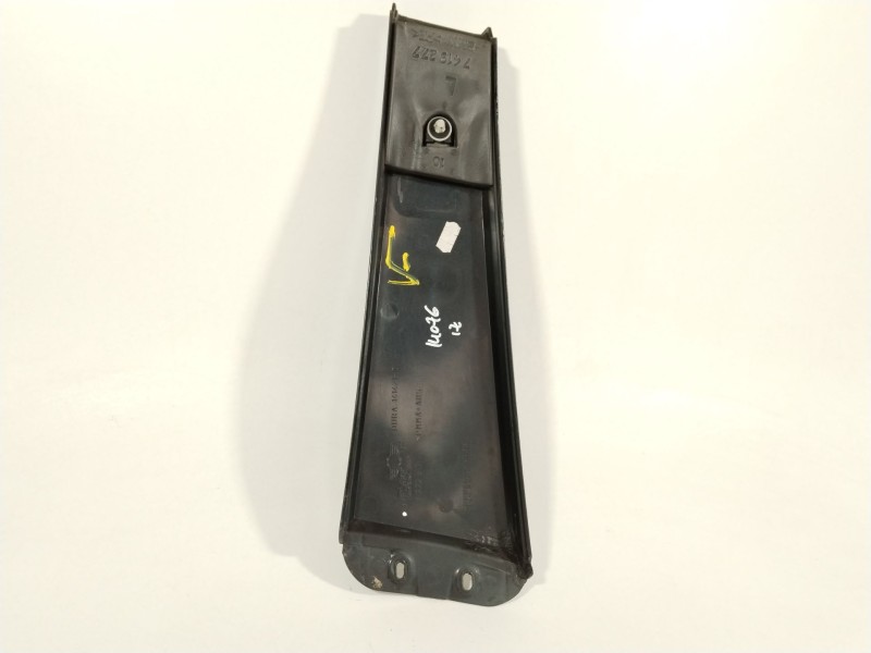 Recambio de moldura para mini mini (f56) cooper d referencia OEM IAM 51357322517  7322517