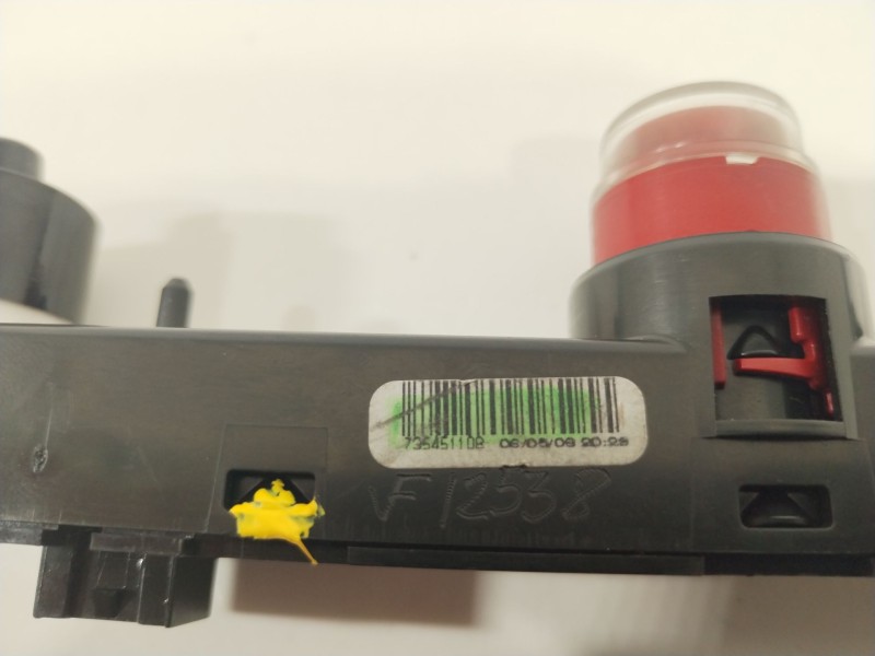 Recambio de mando multifuncion para fiat nuova 500 (150) by diesel referencia OEM IAM 735451108  