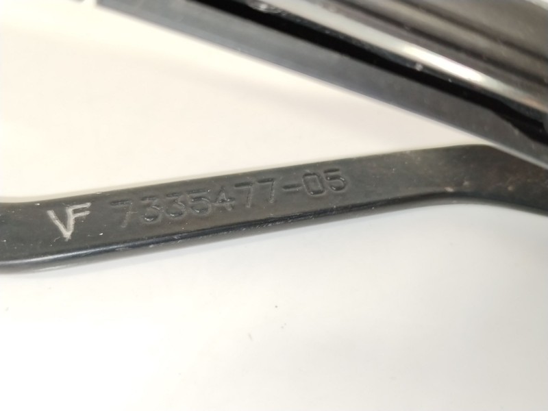 Recambio de brazo limpia delantero derecho para mini mini (f56) cooper d referencia OEM IAM 61617335477  7335477