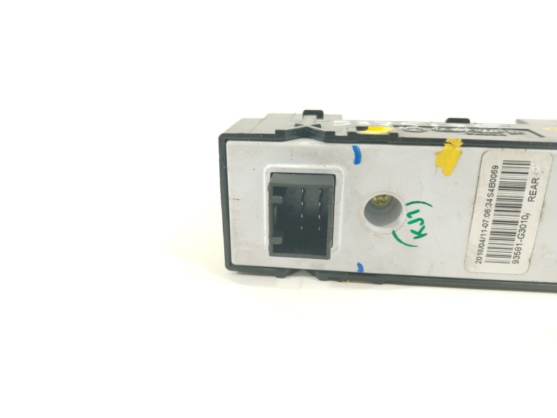 Recambio de mando elevalunas trasero izquierdo para hyundai i30 (pd) essence referencia OEM IAM 93581G3010  