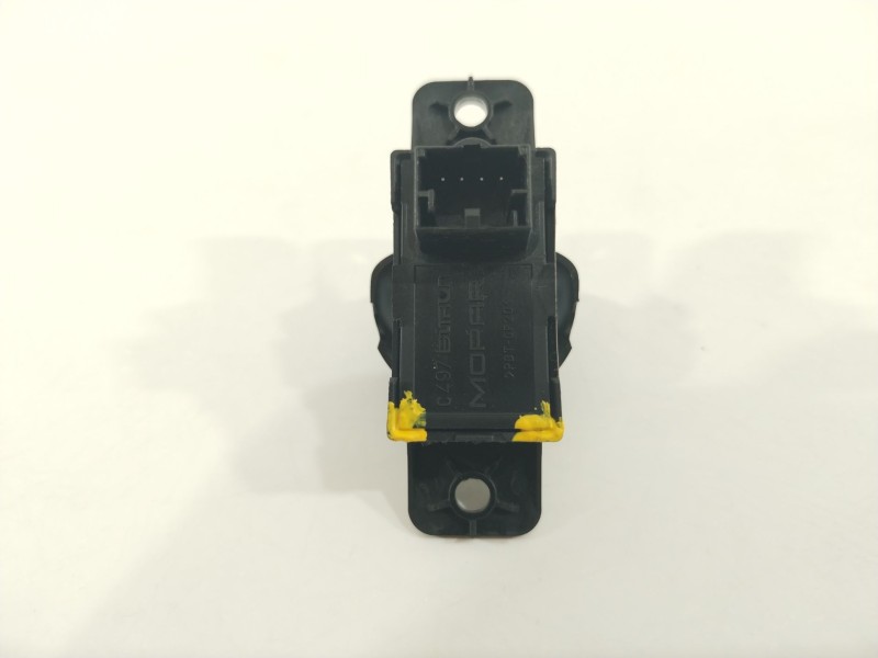 Recambio de mando elevalunas delantero derecho para fiat nuova 500 (150) star referencia OEM IAM 07356294040  