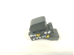 Recambio de mando elevalunas delantero derecho para suzuki swift berlina (mz) gl (3-ptas.) referencia OEM IAM 3799562J00  62J00 2