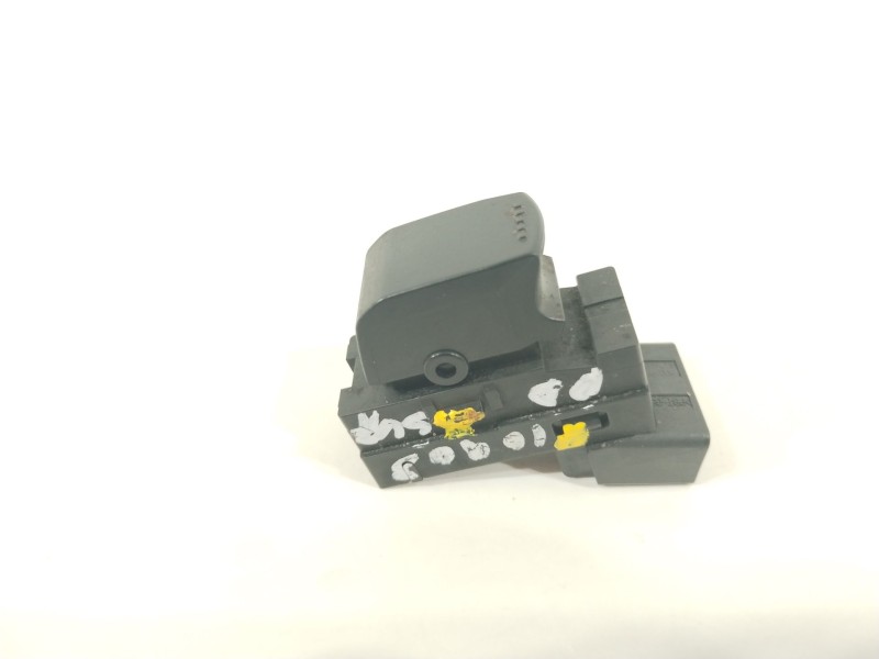 Recambio de mando elevalunas delantero derecho para suzuki swift berlina (mz) gl (3-ptas.) referencia OEM IAM 3799562J00  62J00