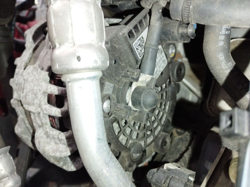 Recambio de alternador para seat ibiza v (kj1, kjg) 1.0 tsi referencia OEM IAM 04E903015A  F000BL07DL