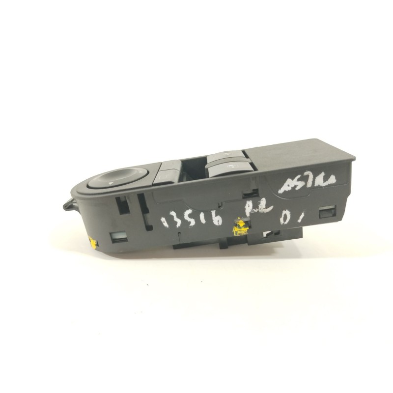Recambio de mando elevalunas delantero izquierdo para opel astra h (a04) 1.3 cdti (l48) referencia OEM IAM 13228706  