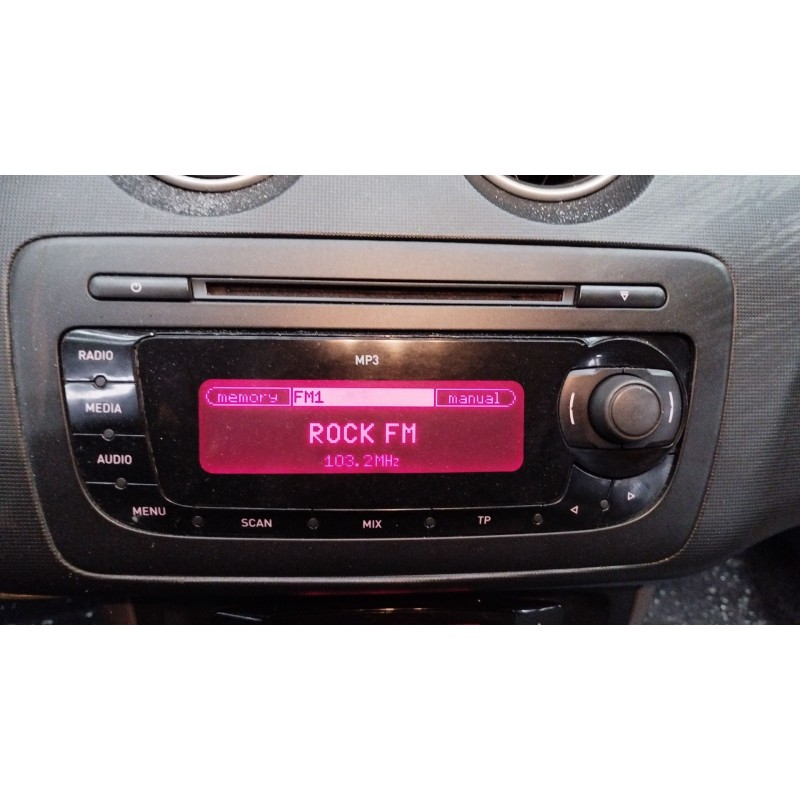 Recambio de sistema audio / radio cd para seat ibiza iv (6j5, 6p1) 1.9 tdi referencia OEM IAM 6J0035153B  