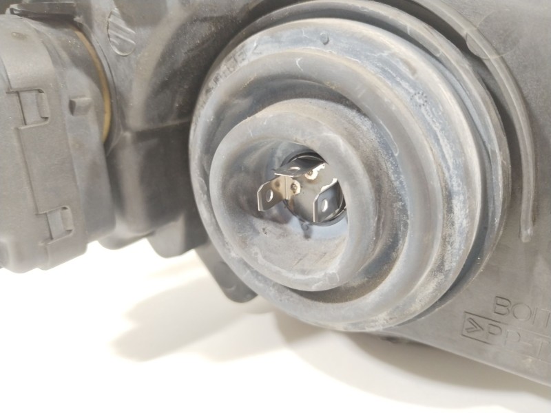 Recambio de faro izquierdo para peugeot 206 hatchback (2a/c) 1.4 i referencia OEM IAM 89002769  087273