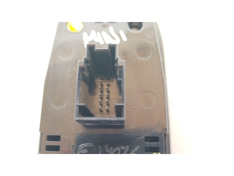 Recambio de mando elevalunas delantero izquierdo para mini mini (f56) cooper d referencia OEM IAM 9289622  61319289622