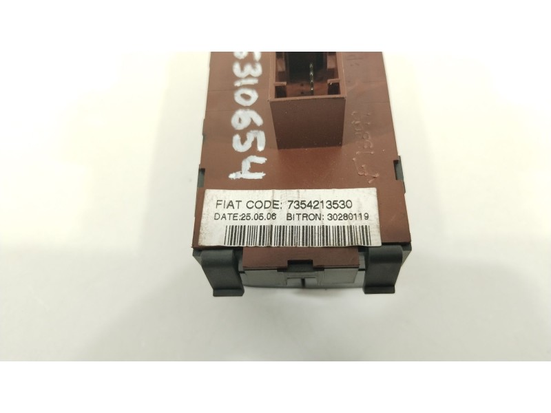 Recambio de mando multifuncion para peugeot boxer autobús 2.2 hdi 120 referencia OEM IAM 7354213530  