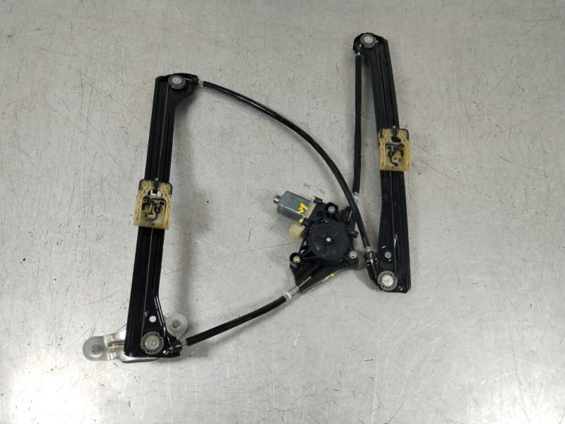 ELEVALUNAS DELANTERO IZQUIERDO 5G4837461F 5Q0959801B