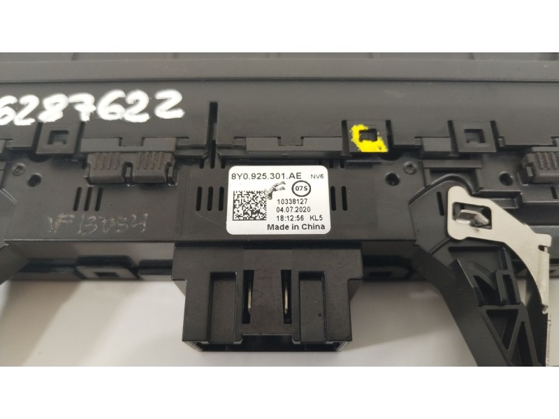 Recambio de mando multifuncion para audi a3 sportback (8y) gy referencia OEM IAM 8Y0925301AE  