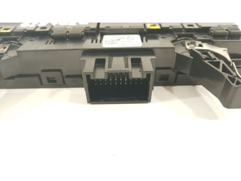 Recambio de mando multifuncion para audi a3 sportback (8y) gy referencia OEM IAM 8Y0925301AE  