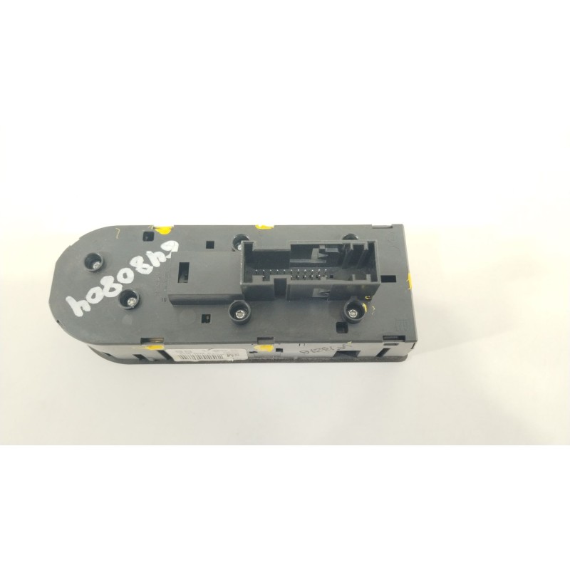Recambio de mando elevalunas delantero izquierdo para opel astra h (a04) 1.9 cdti (l48) referencia OEM IAM 13209203  