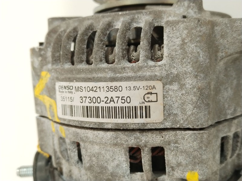 Recambio de alternador para kia cee´d business referencia OEM IAM 373002A750  